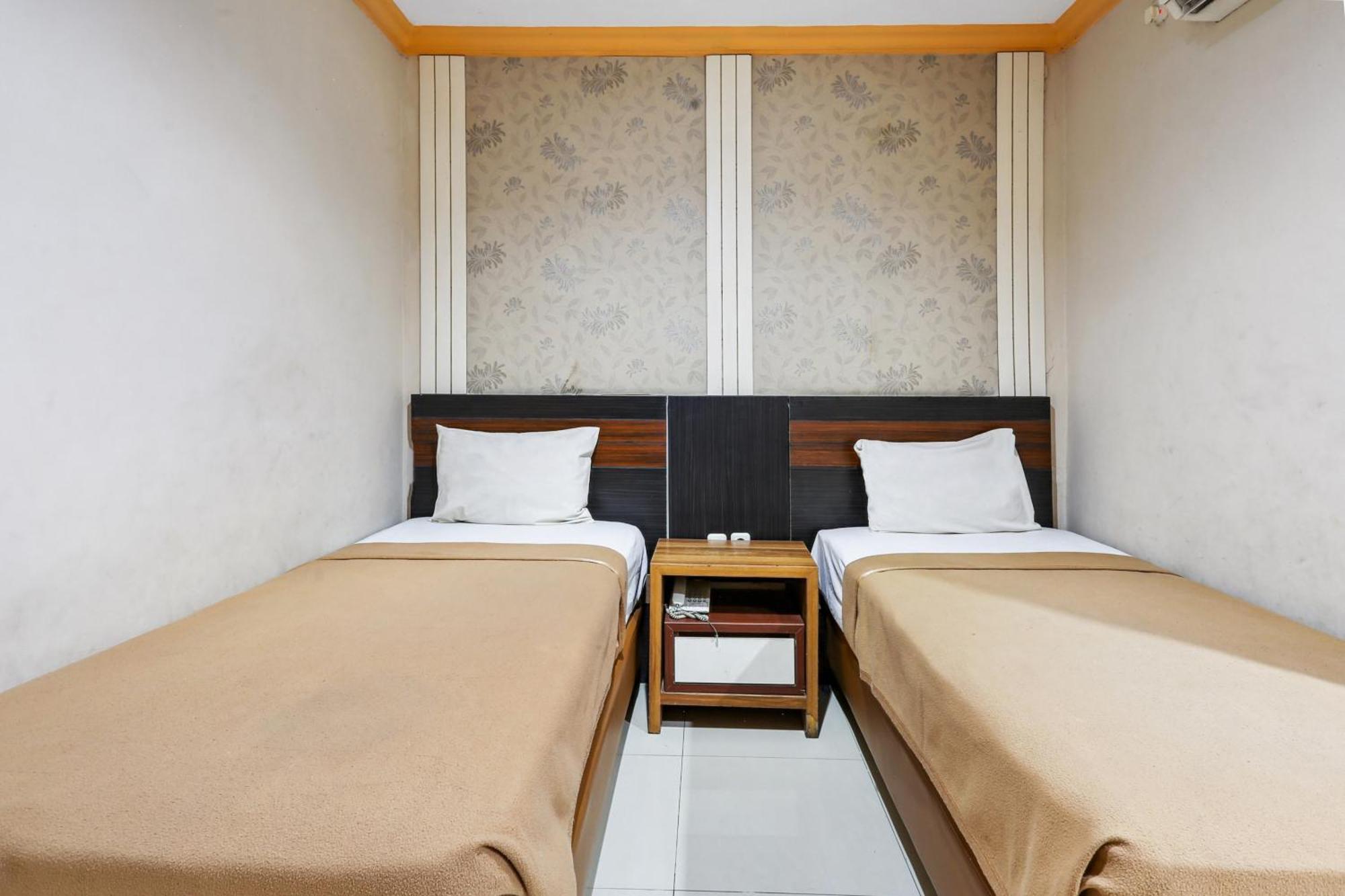 Collection O 93163 Hotel Grand Kartika Parepare Kültér fotó
